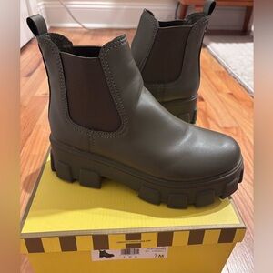 Circus by Sam Edelman Olive Chunky Boots